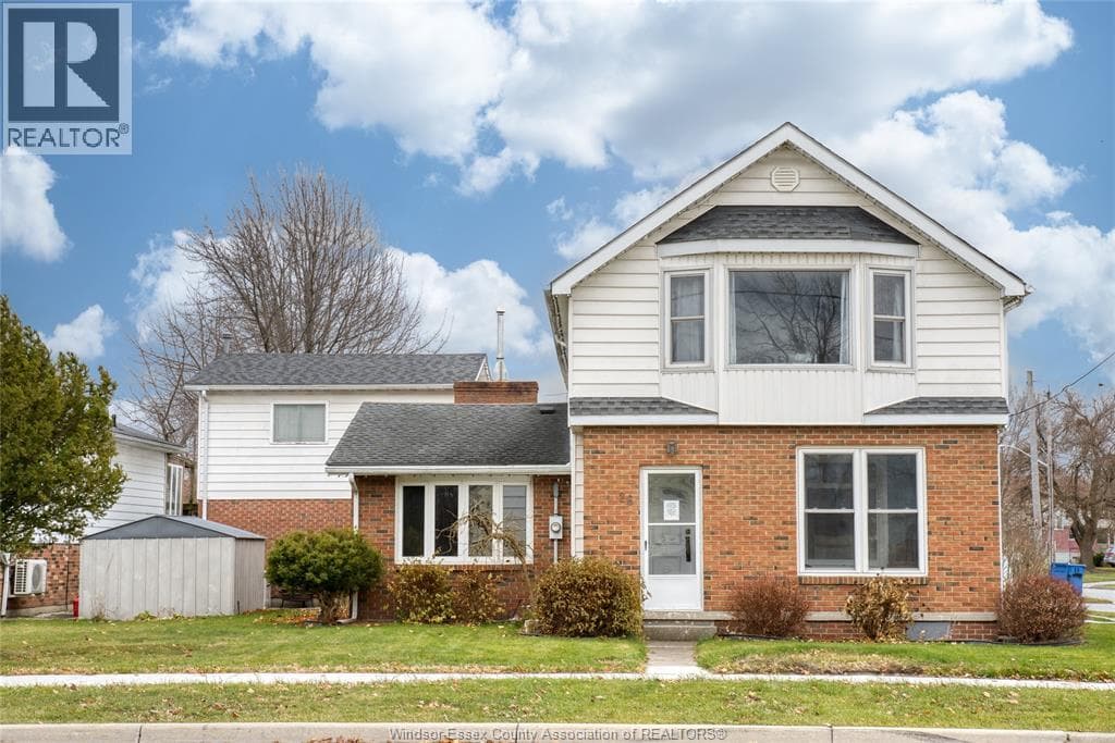 26 LAIRD AVENUE — Essex, Ontario - Main photo