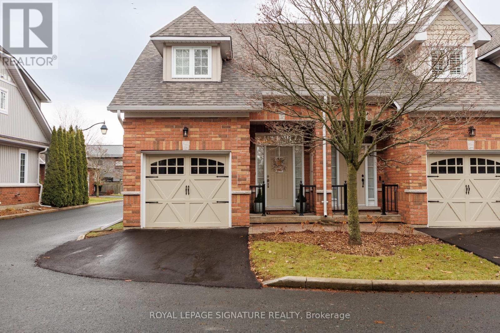 106 - 300 D'ARCY STREET — Cobourg, Ontario - Main photo