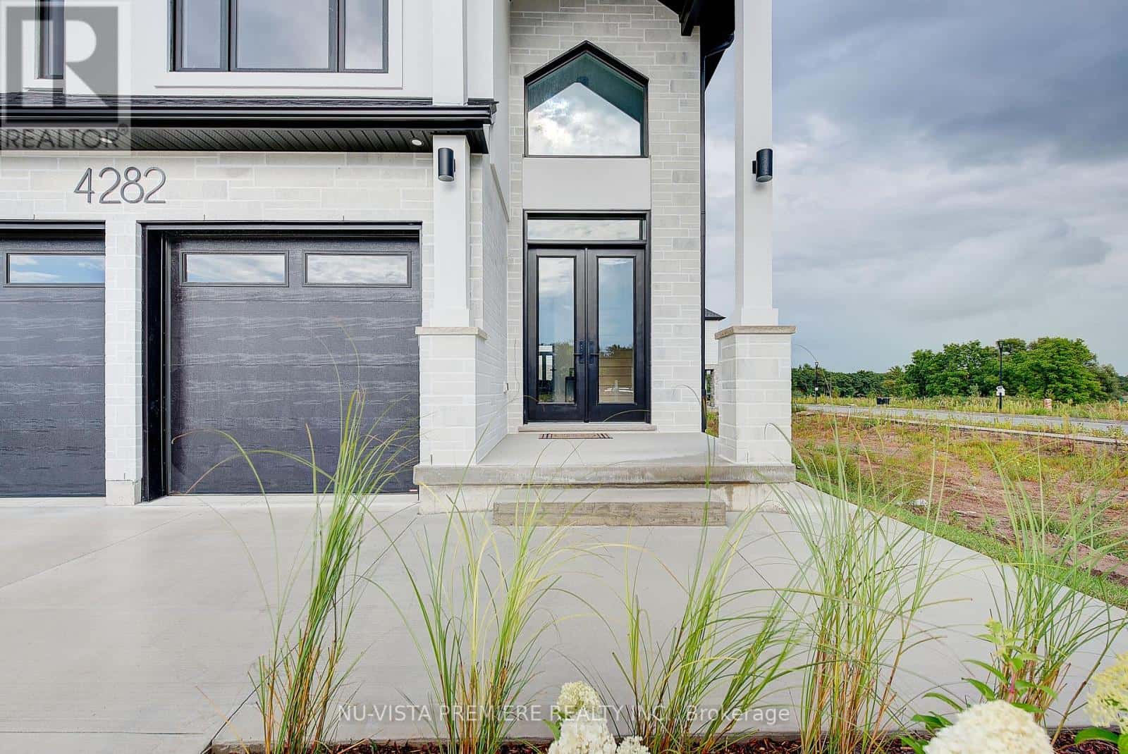 4282 LIBERTY CROSSING — London South (South V), Ontario - Photo 5 of 50