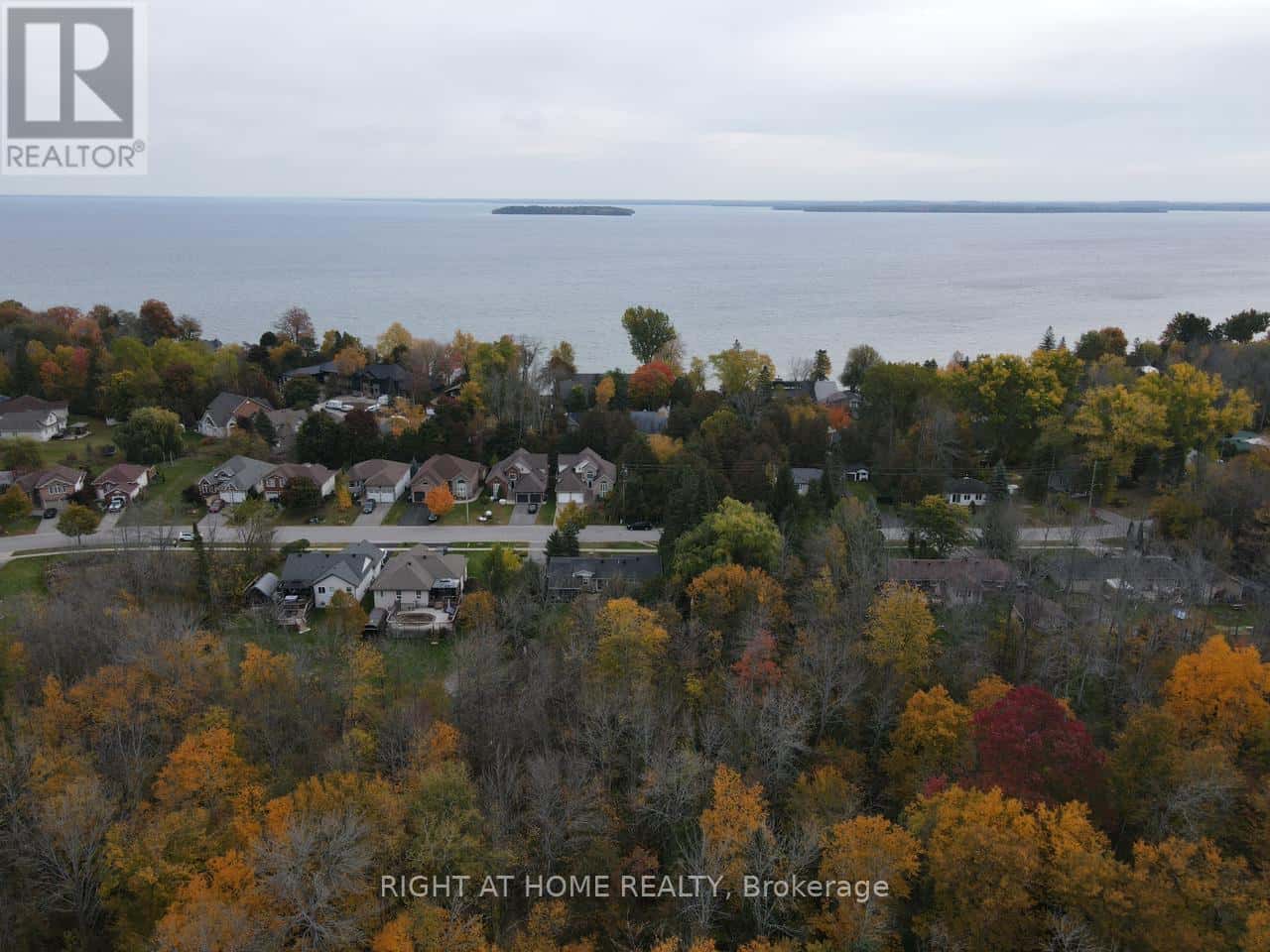 2802 IRETON STREET — Innisfil (Alcona), Ontario - Photo 2 of 19