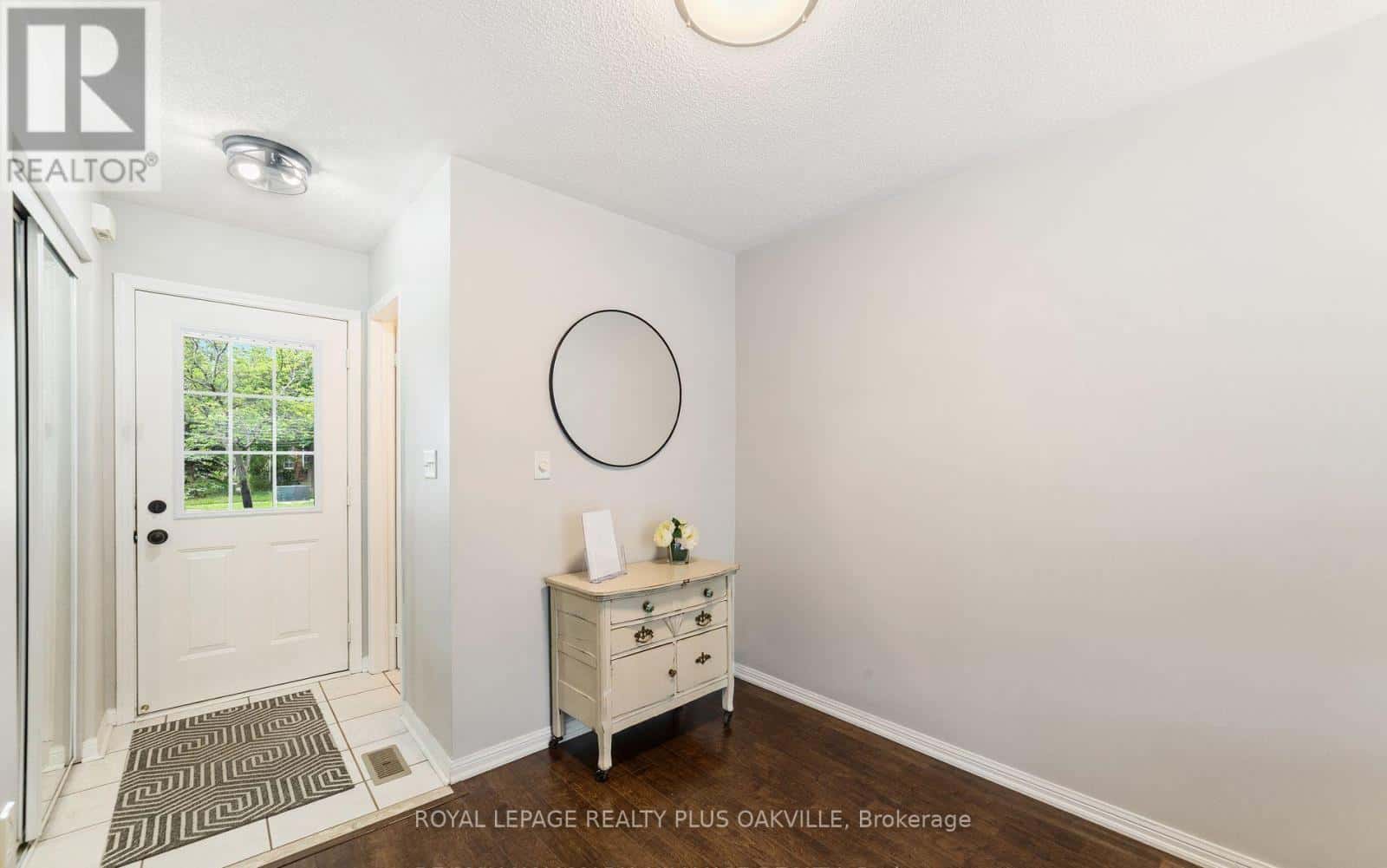 2185 BARONWOOD DRIVE — Oakville (WM Westmount), Ontario - Photo 3 of 27