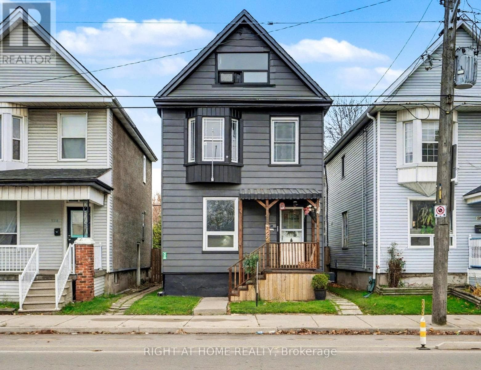 522 CANNON STREET E — Hamilton (Gibson), Ontario - Main photo