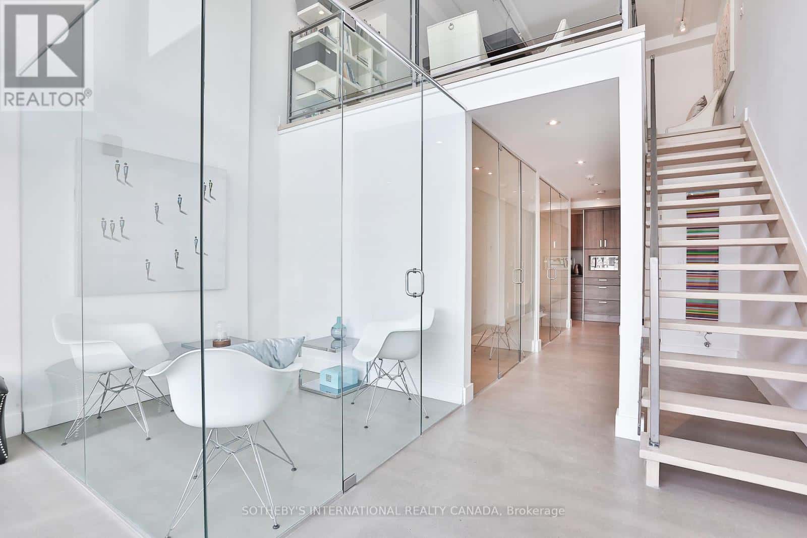 Toronto (Annex), Ontario — Toronto (Annex), Ontario - Photo 5 of 27