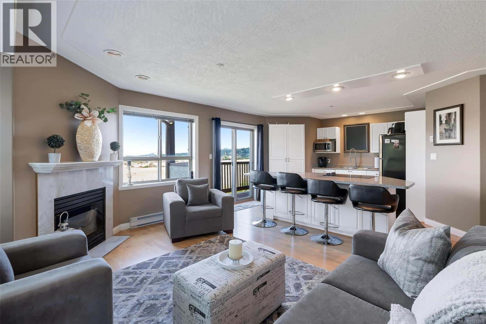 10 7847 East Saanich Rd — Central Saanich, British Columbia - Photo 5 of 46