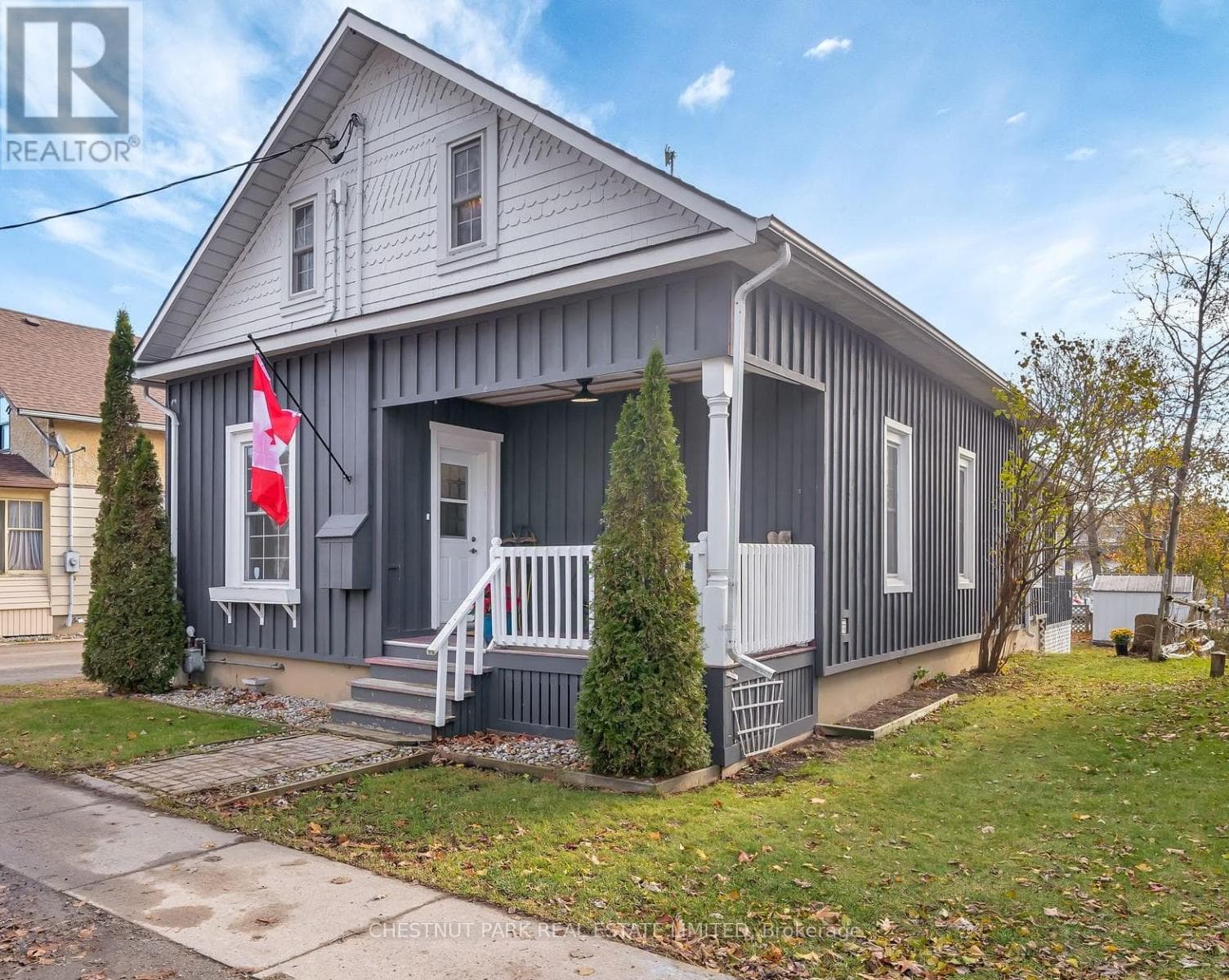 299 NOXON AVENUE — Prince Edward County (Wellington Ward), Ontario - Main photo