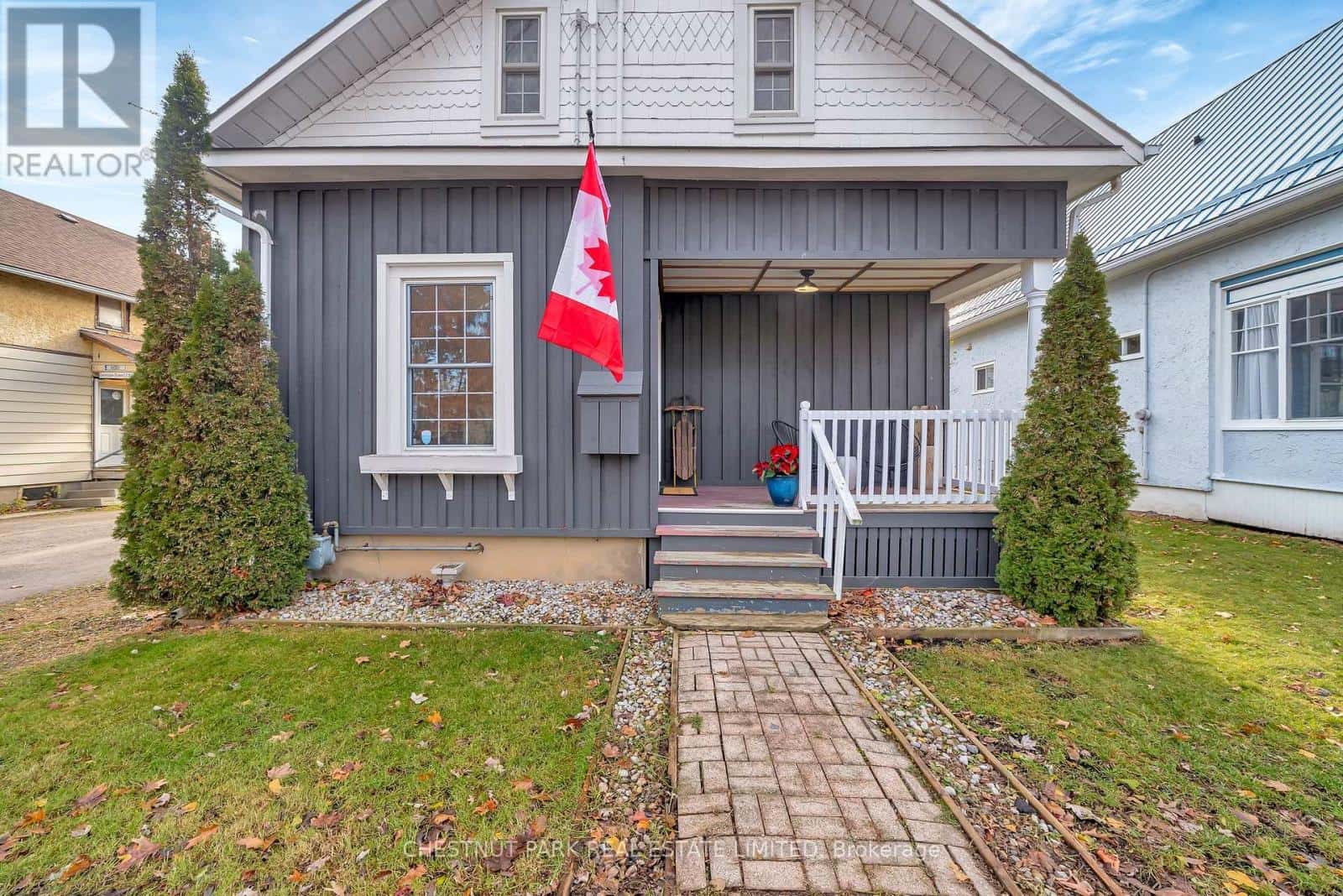 299 NOXON AVENUE — Prince Edward County (Wellington Ward), Ontario - Photo 3 of 49