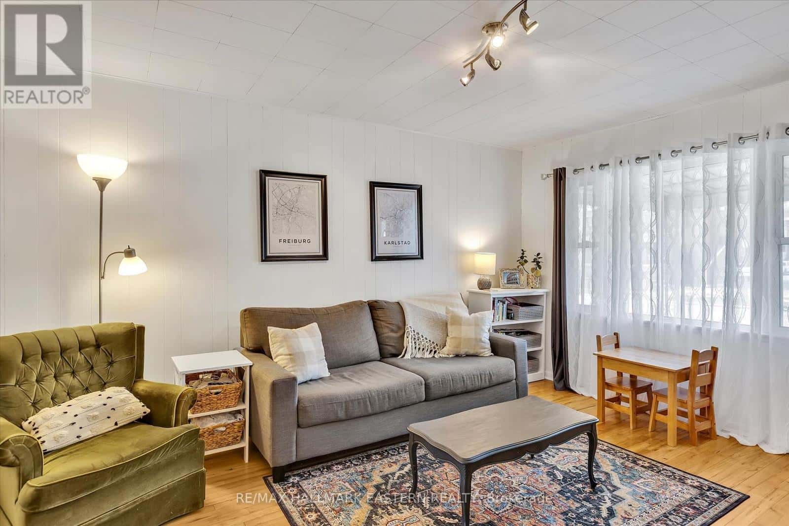 706 MONAGHAN ROAD — Peterborough (Otonabee Ward 1), Ontario - Photo 5 of 50