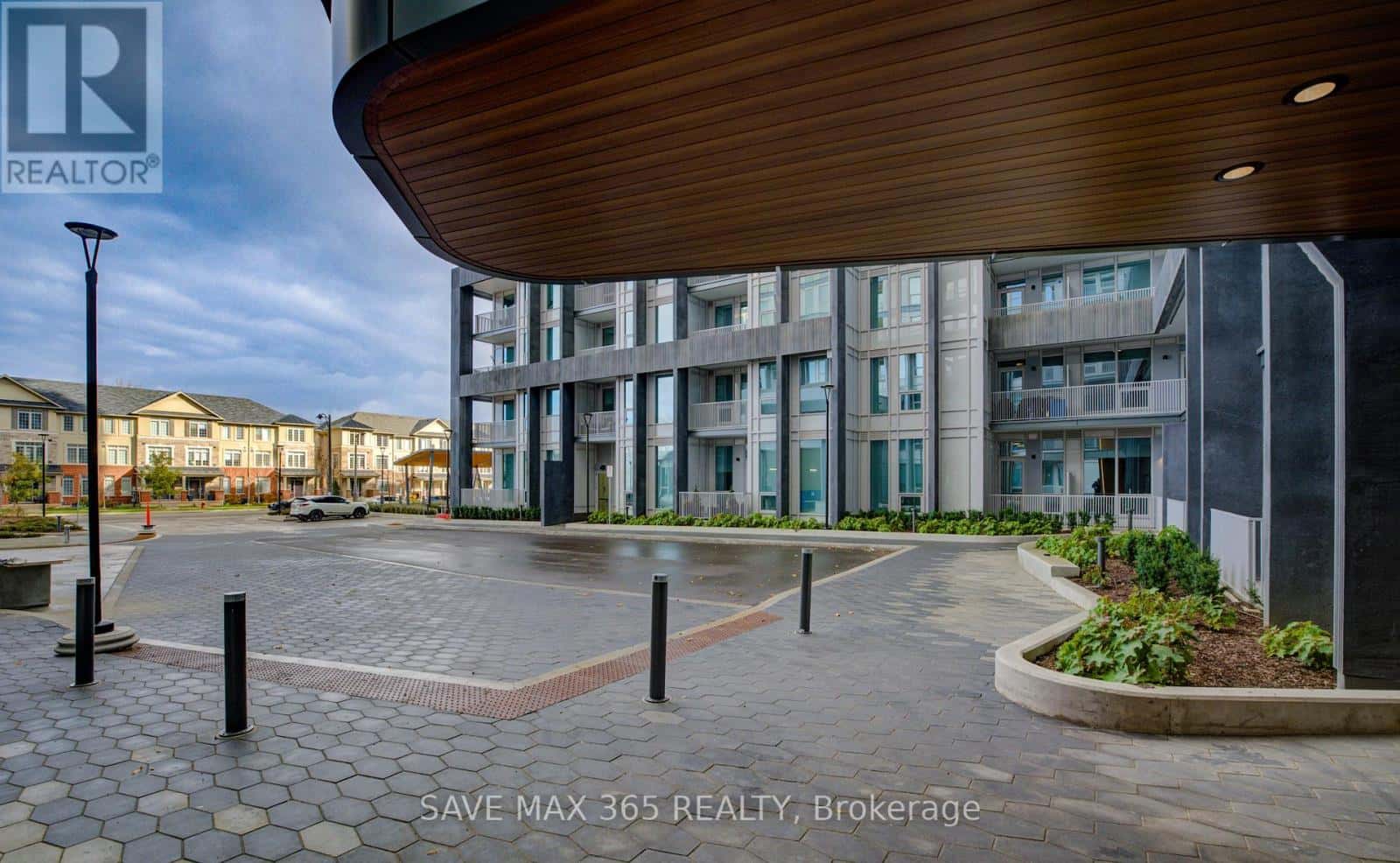 PH02 - 3240 WILLIAM COLTSON AVENUE — Oakville (JM Joshua Meadows), Ontario - Photo 5 of 39