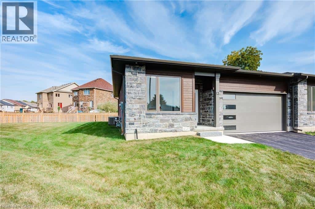 269 PITTOCK PARK Road Unit# 17 — Woodstock, Ontario - Photo 3 of 46