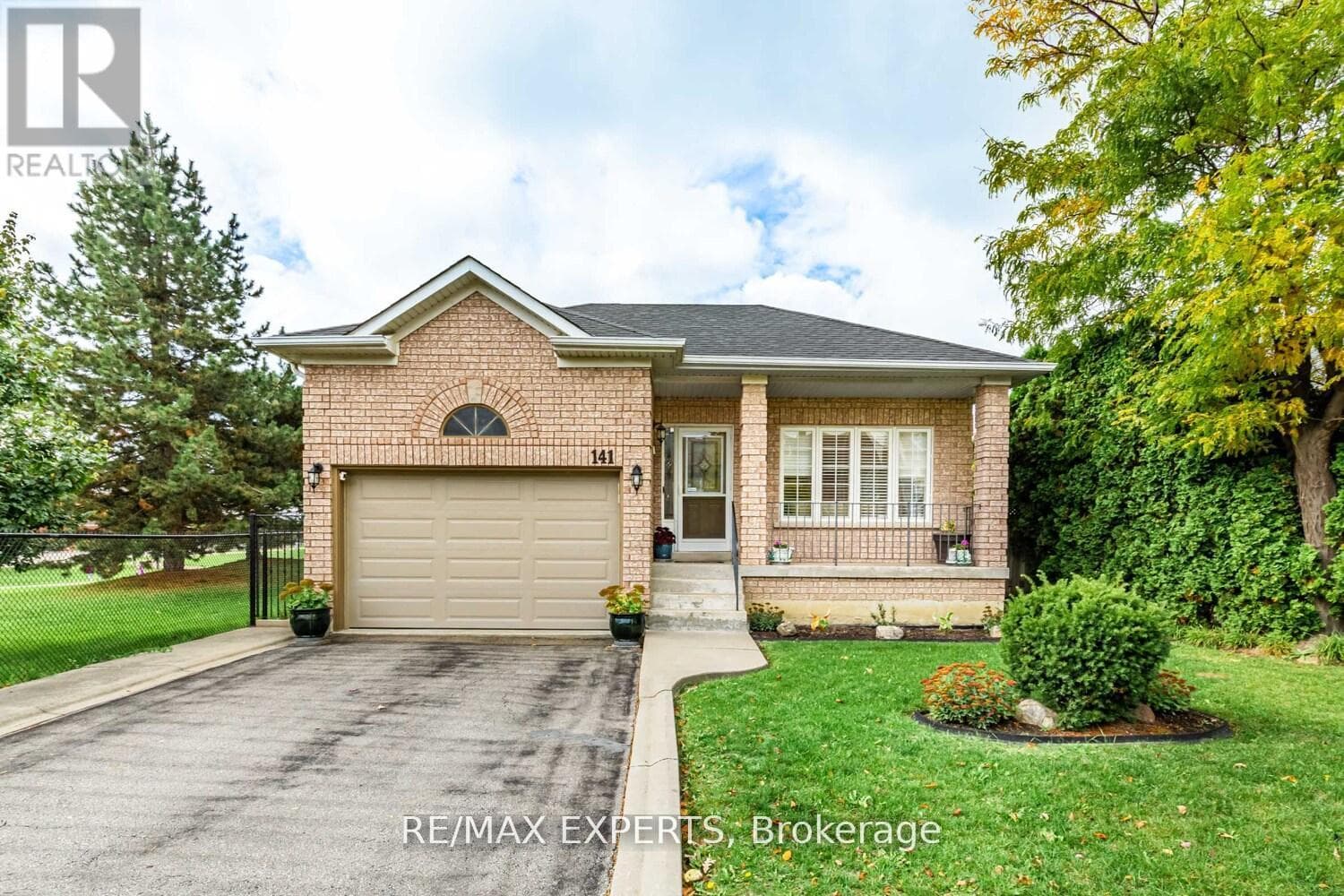 141 MICHELLE DRIVE — Vaughan (East Woodbridge), Ontario - Main photo