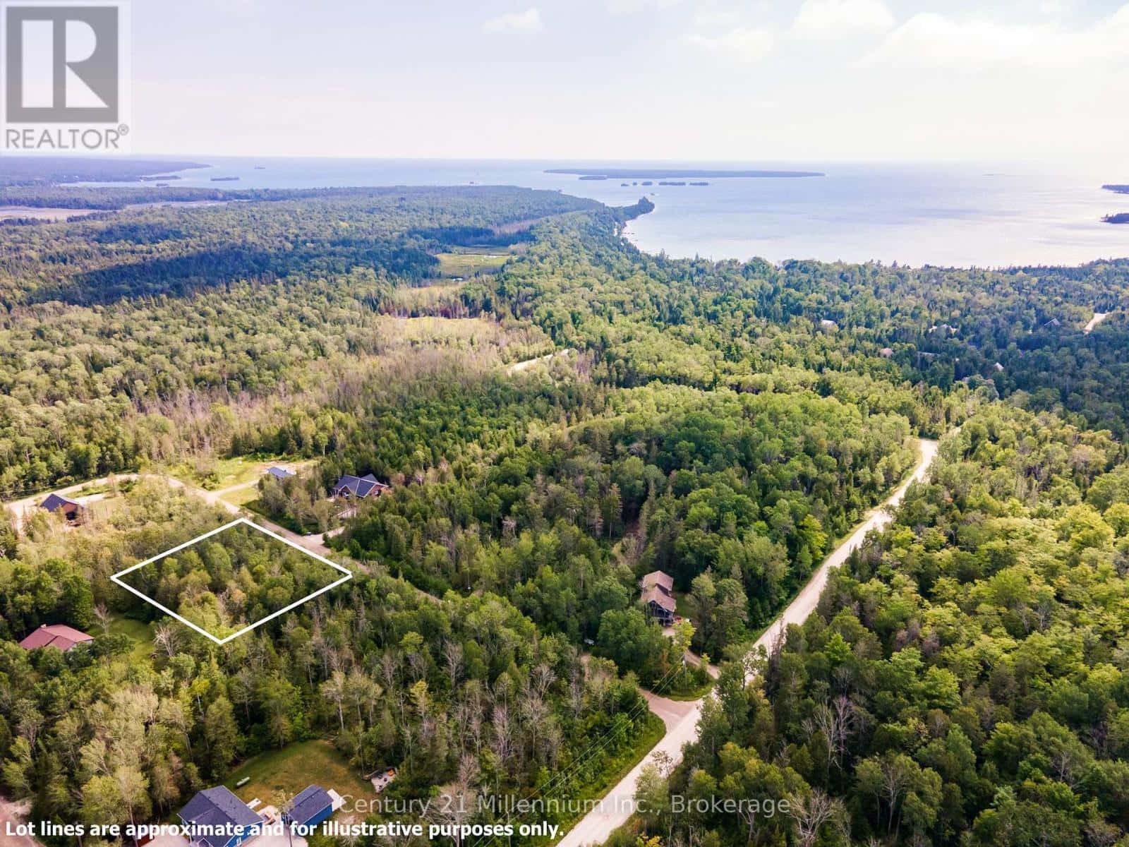 PT 52 Henwood Street