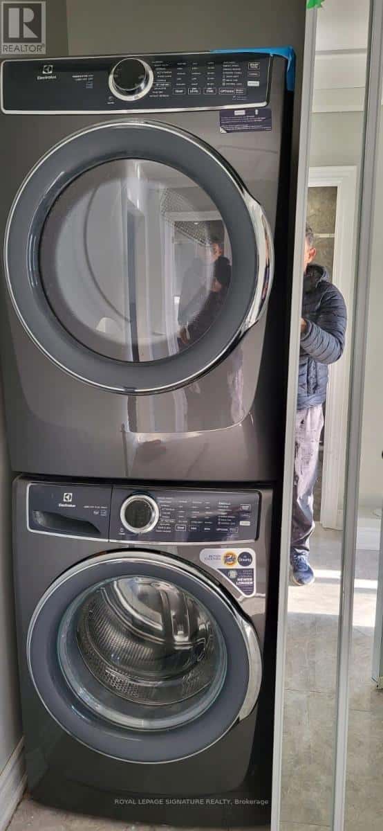 80 SEABREEZE CRESCENT — Hamilton (Lakeshore), Ontario - Photo 5 of 22