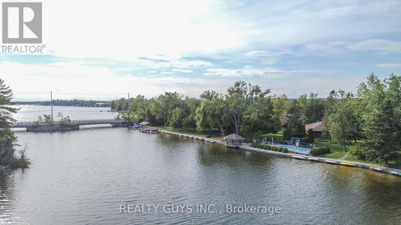 UNIT #204 - 200 EAST STREET — Kawartha Lakes (Bobcaygeon), Ontario - Photo 5 of 41