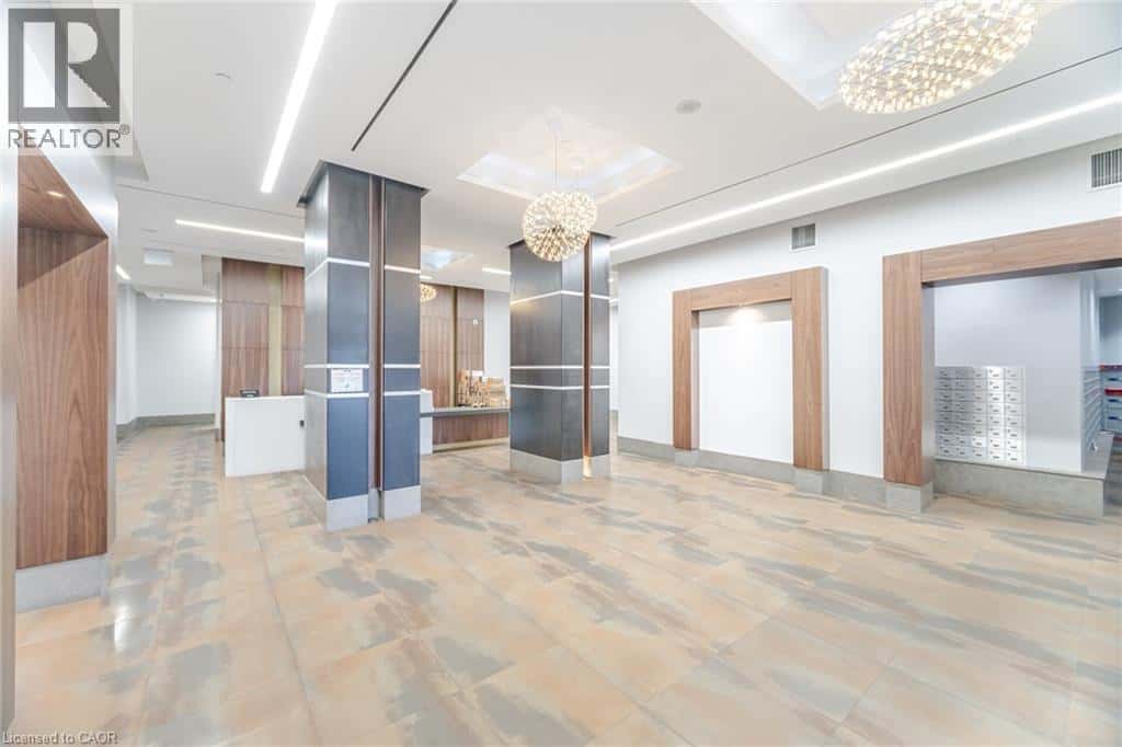 18 YONGE Street Unit# 3112 — Toronto, Ontario - Photo 4 of 24