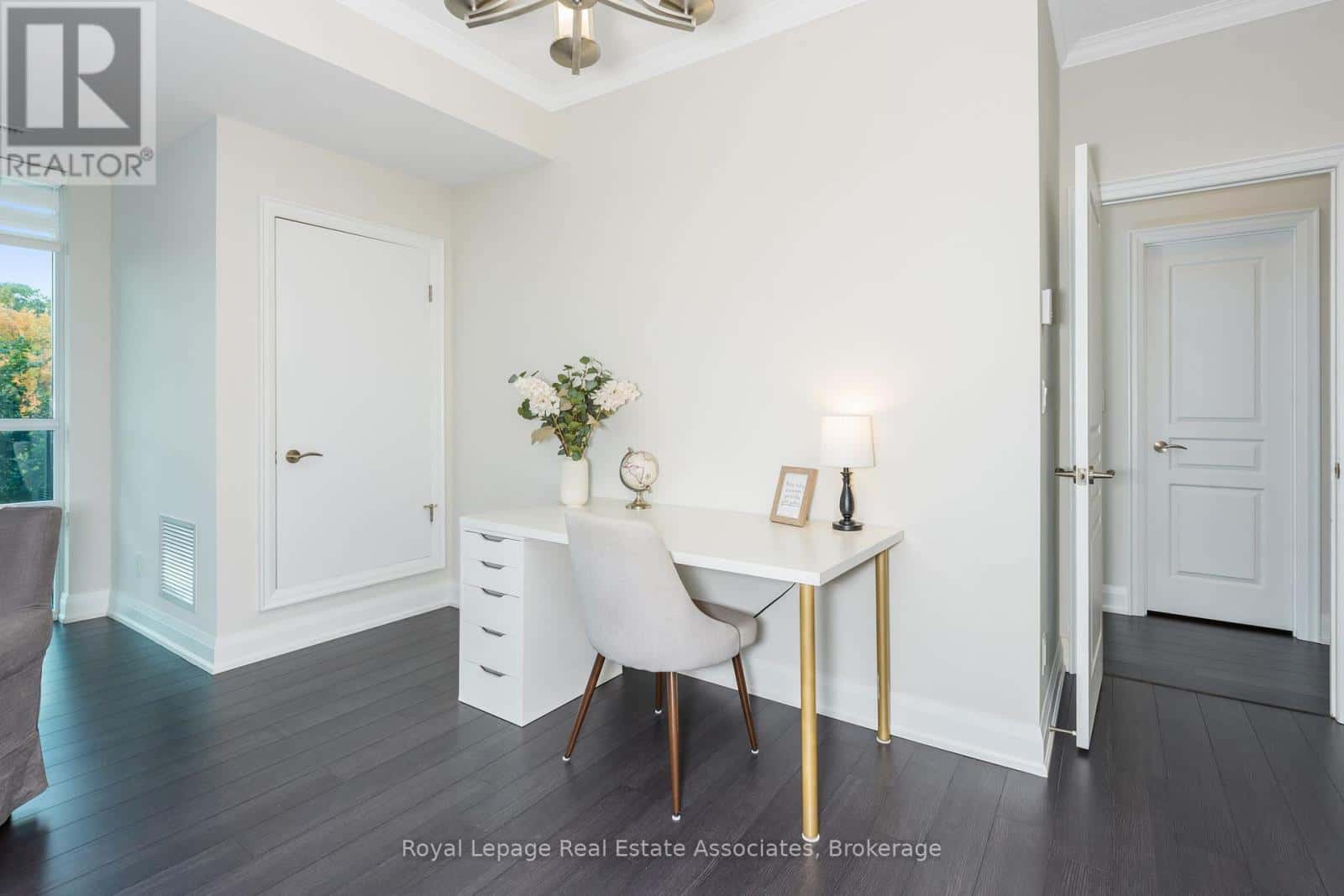 403 - 50 HALL ROAD — Halton Hills (Georgetown), Ontario - Photo 4 of 50