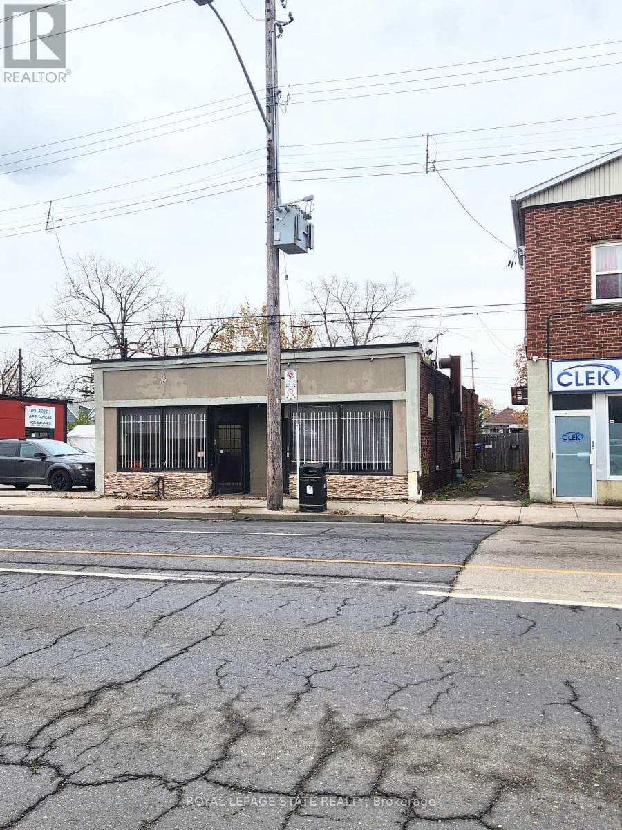 1342 BARTON STREET E — Hamilton (Homeside), Ontario - Main photo