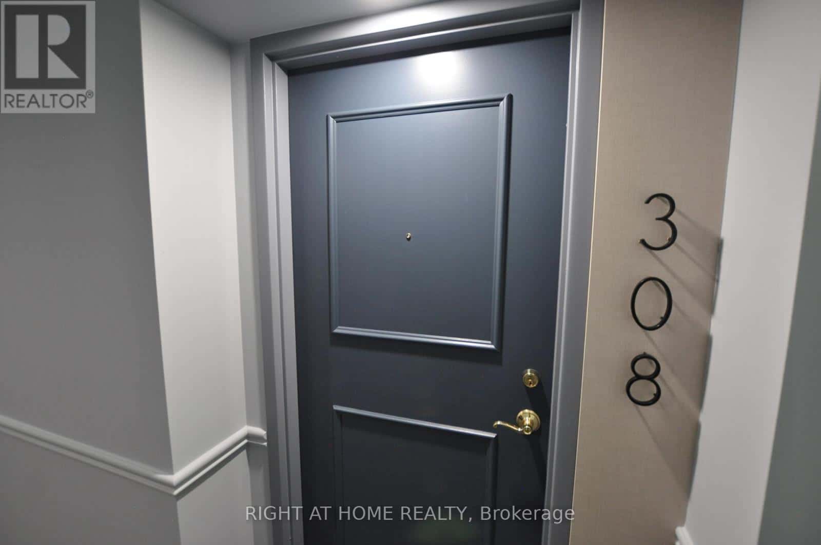 308 - 2300 PARKHAVEN BOULEVARD — Oakville (RO River Oaks), Ontario - Photo 3 of 34