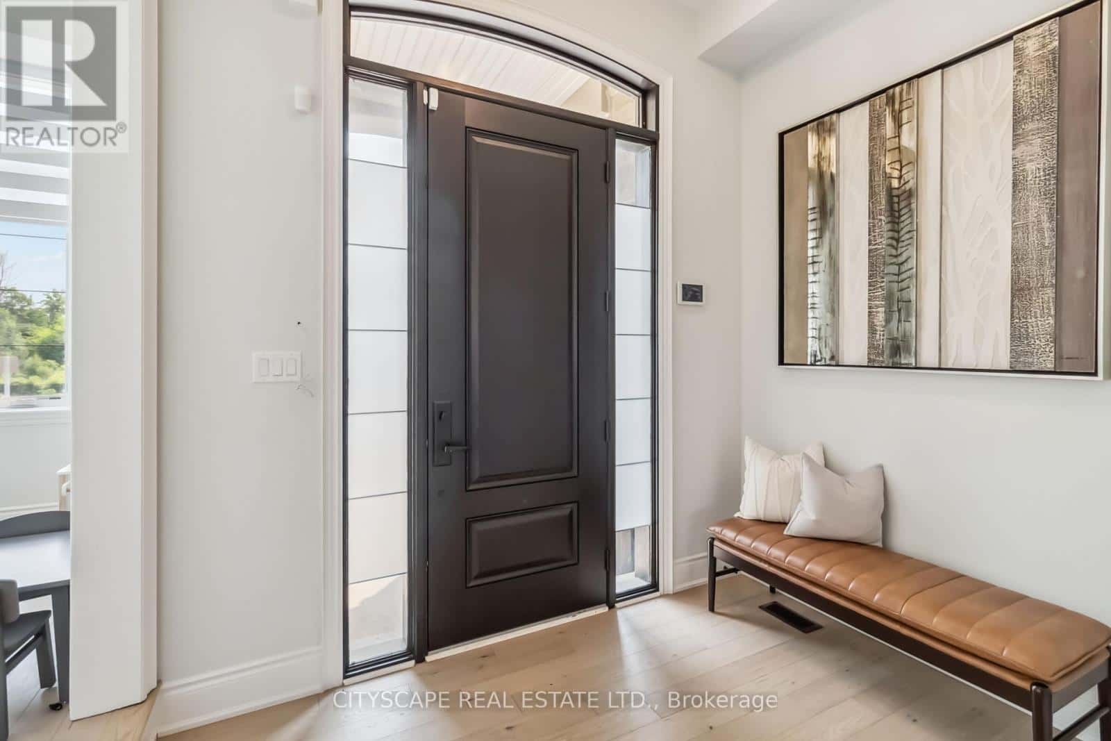 1268 MEADOWSIDE PATH — Oakville (GA Glen Abbey), Ontario - Photo 4 of 50