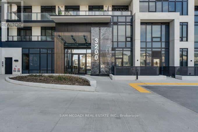 318 - 3200 WILLIAM COLTSON AVENUE — Oakville (JM Joshua Meadows), Ontario - Photo 4 of 22