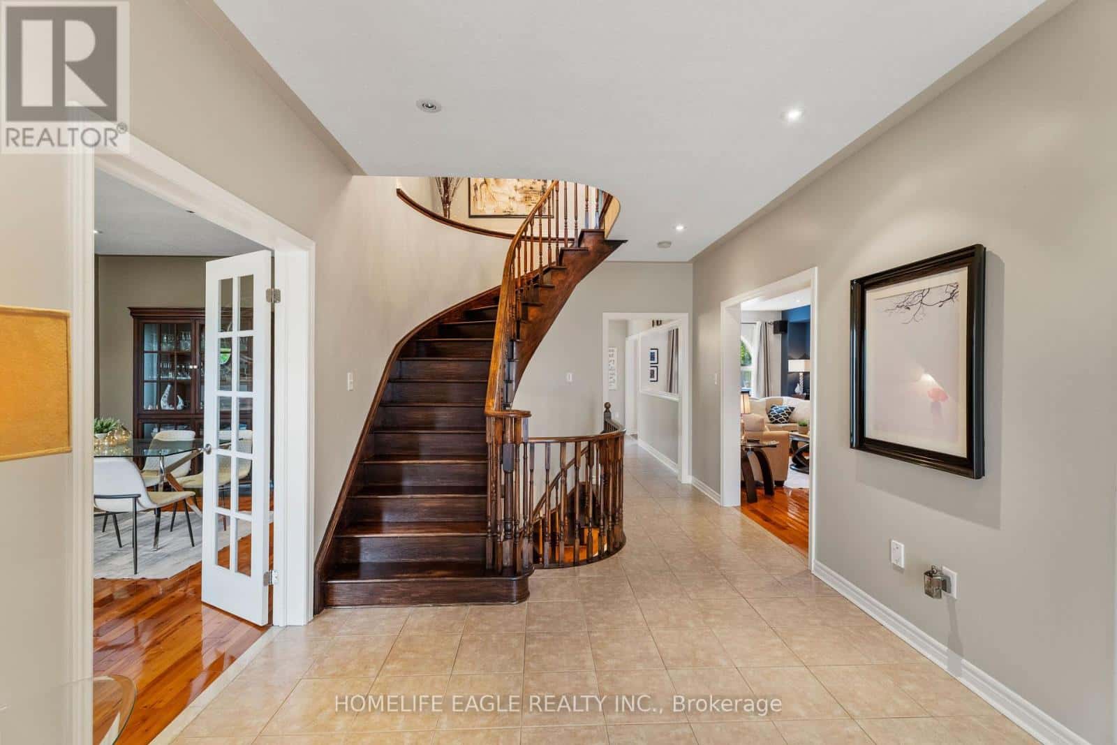 14 REBECCA COURT — Barrie (Painswick South), Ontario - Photo 3 of 27