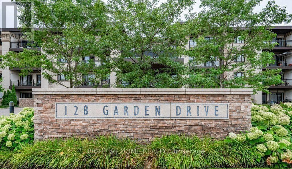 419 - 128 GARDEN DRIVE — Oakville (CO Central), Ontario - Main photo