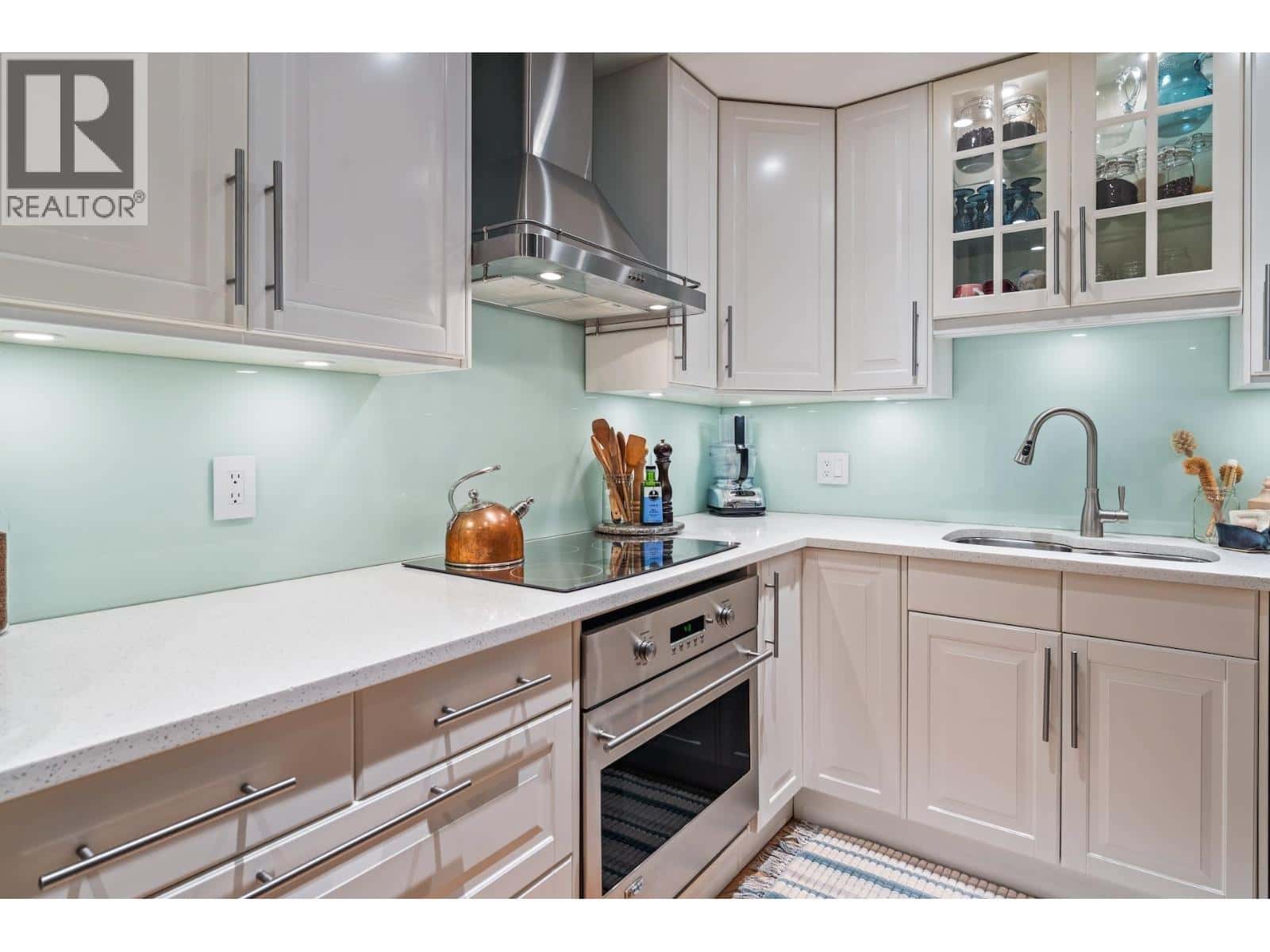 3 4725 SPEARHEAD DRIVE — Whistler, British Columbia - Photo 5 of 25