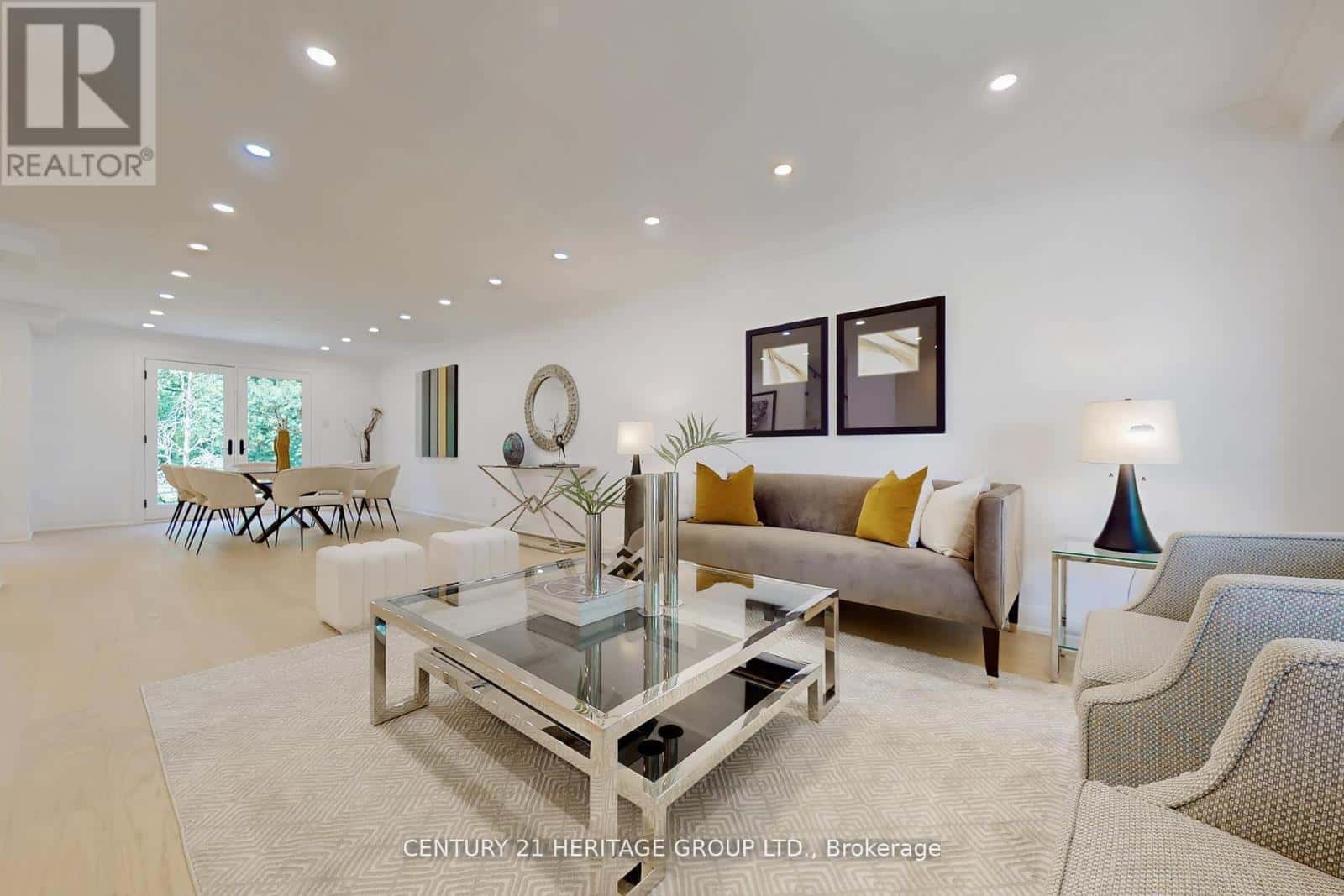 10 CHERRY BLOSSOM LANE — Markham (Royal Orchard), Ontario - Photo 5 of 46