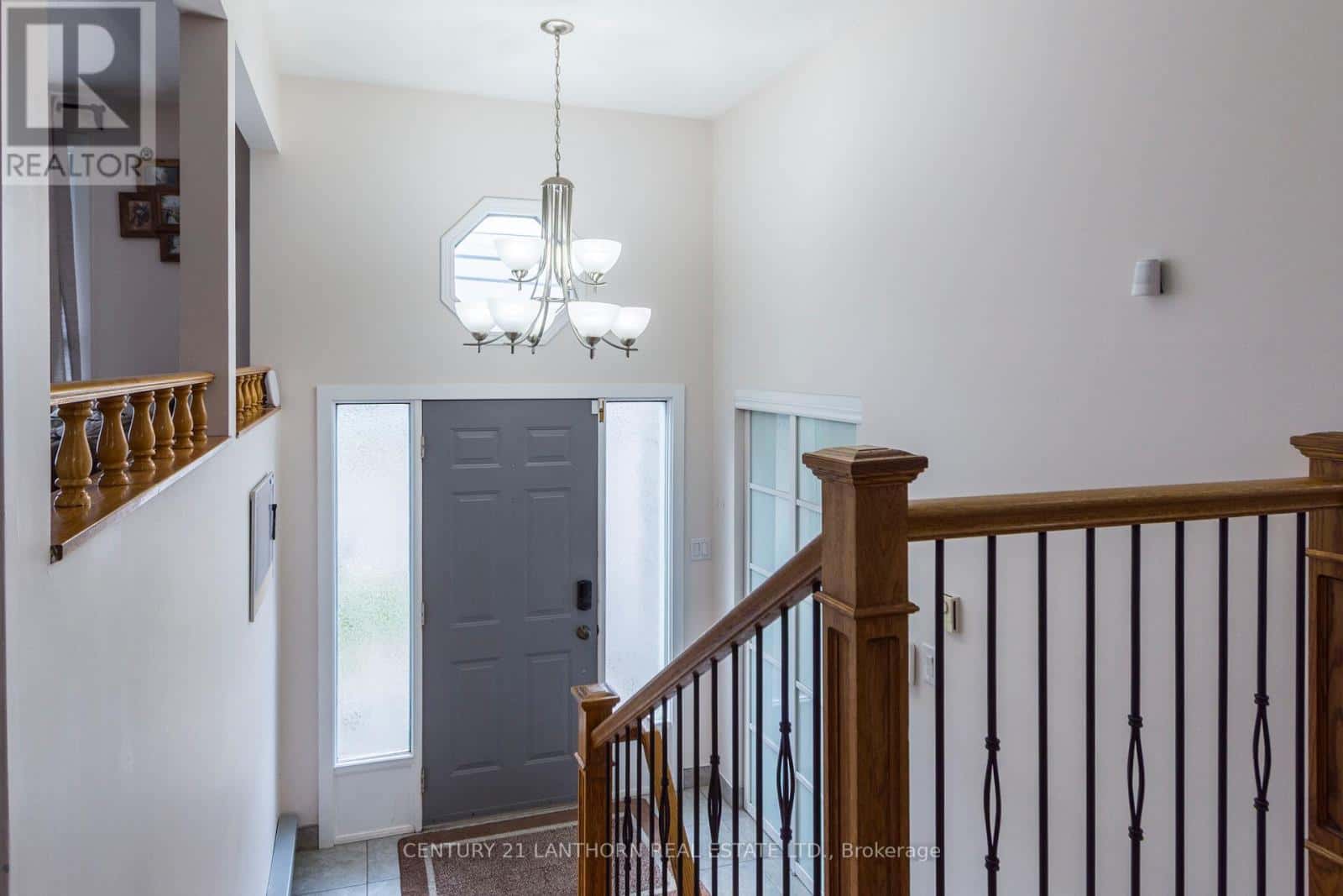 94 NORTH MURRAY STREET — Quinte West (Trenton Ward), Ontario - Photo 4 of 30