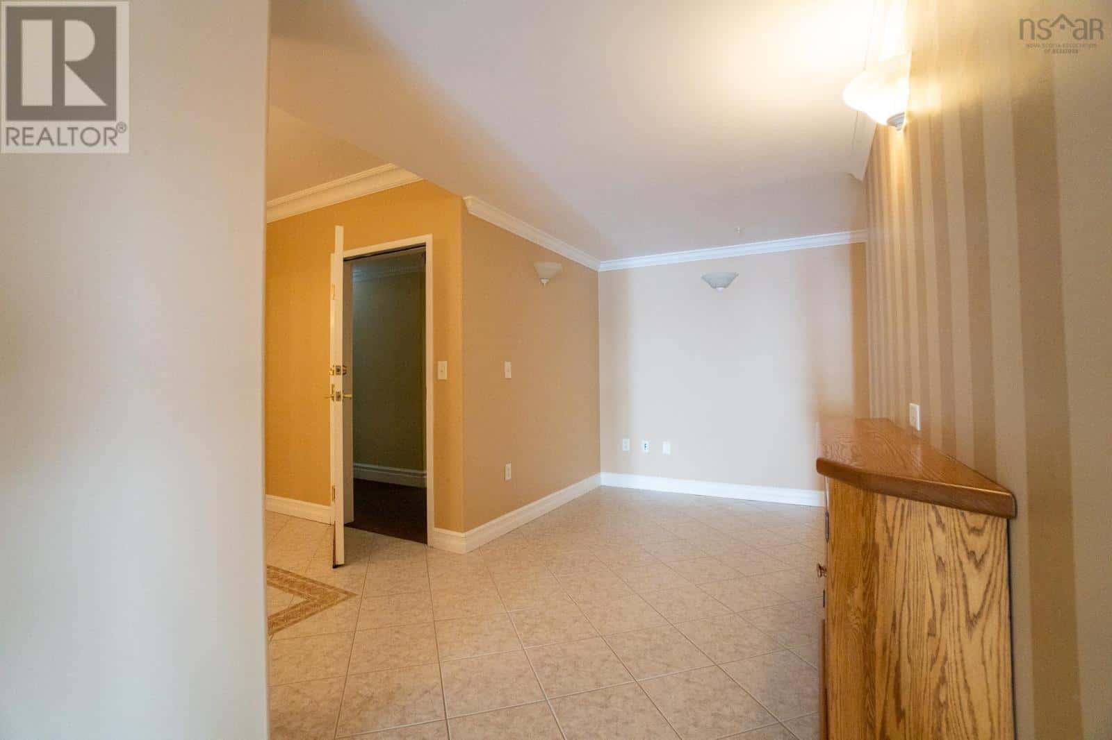 303 99 Waterfront Drive — Bedford, Nova Scotia - Photo 5 of 44