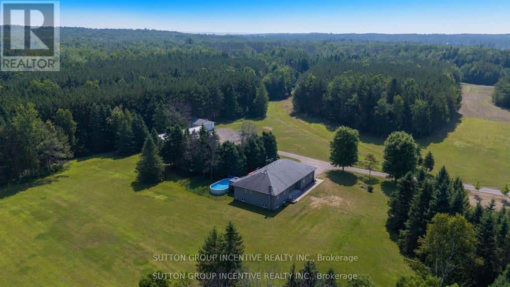13895 COUNTY RD 27 ROAD — Springwater, Ontario - Photo 2 of 39