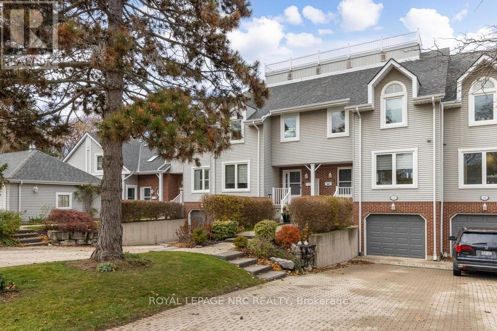 13 - 1 LAKESIDE DRIVE — St. Catharines (Port Weller), Ontario - Main photo