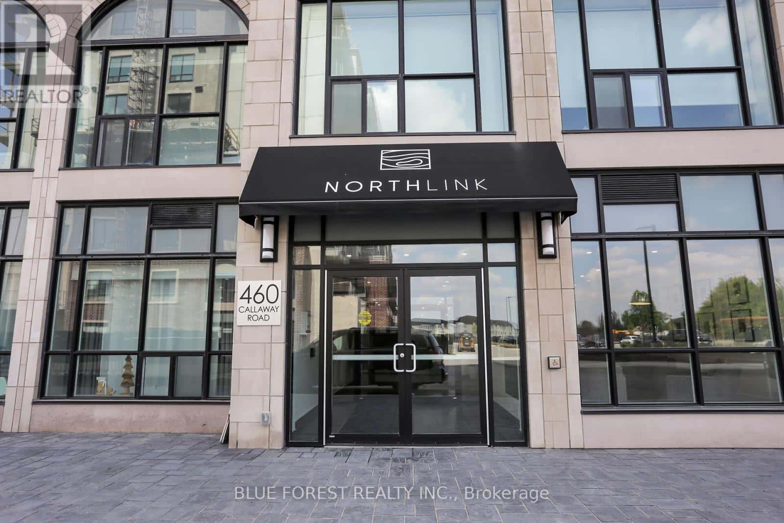 107 - 460 CALLAWAY ROAD — London North (North R), Ontario - Photo 4 of 43