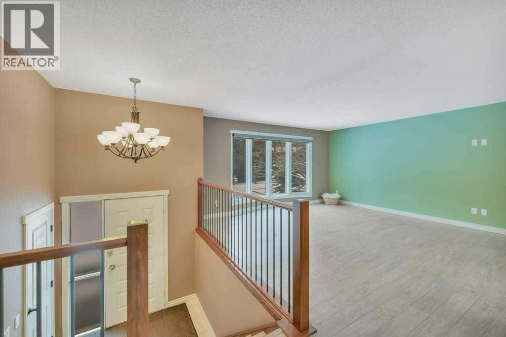 121, 27475 Township Road 380 — Rural Red Deer County, Alberta - Photo 4 of 45