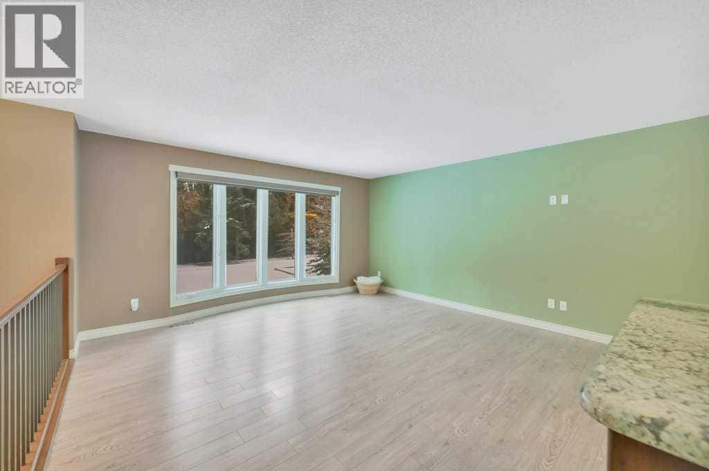 121, 27475 Township Road 380 — Rural Red Deer County, Alberta - Photo 5 of 45