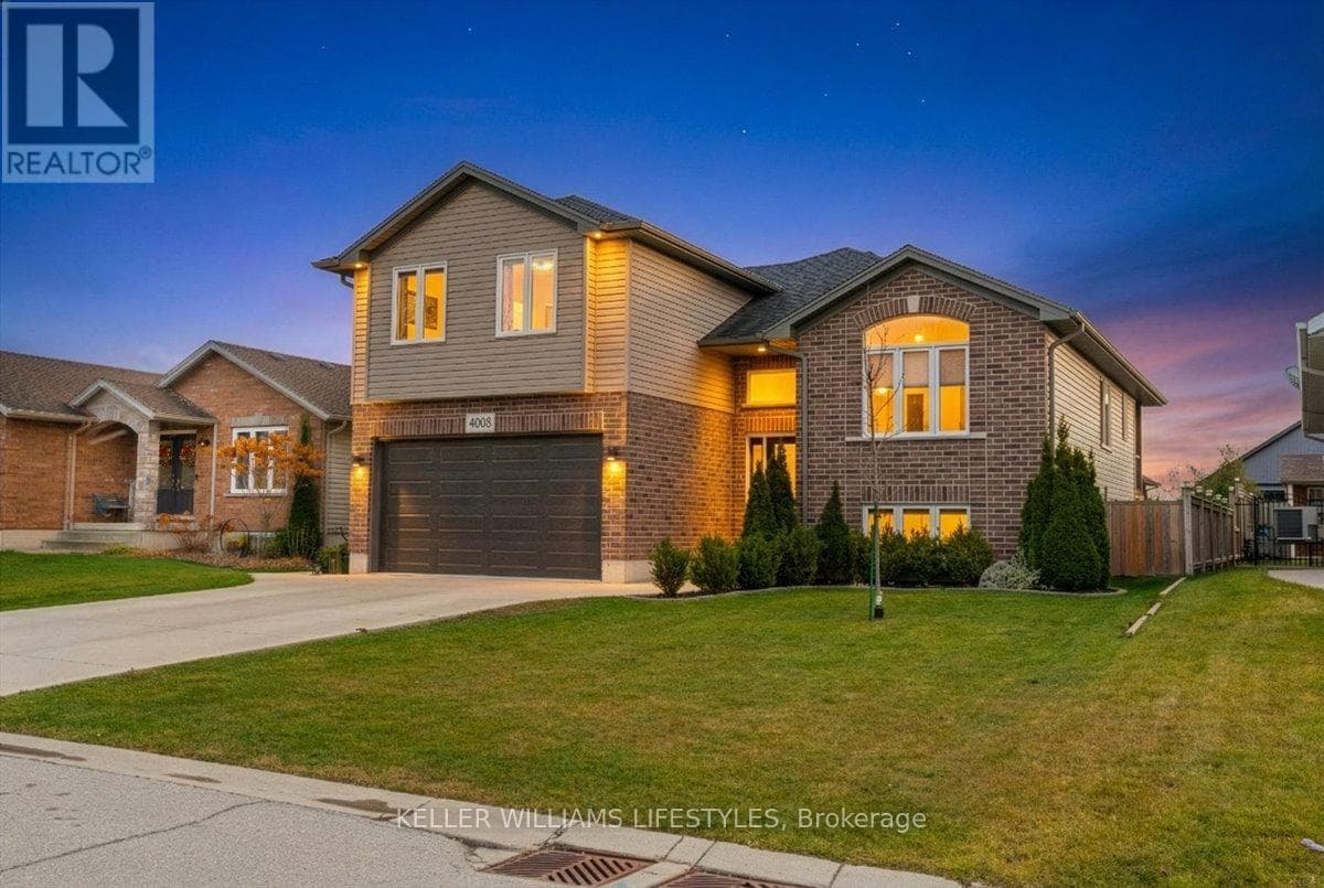 4008 EDWARD STREET — Petrolia, Ontario - Main photo