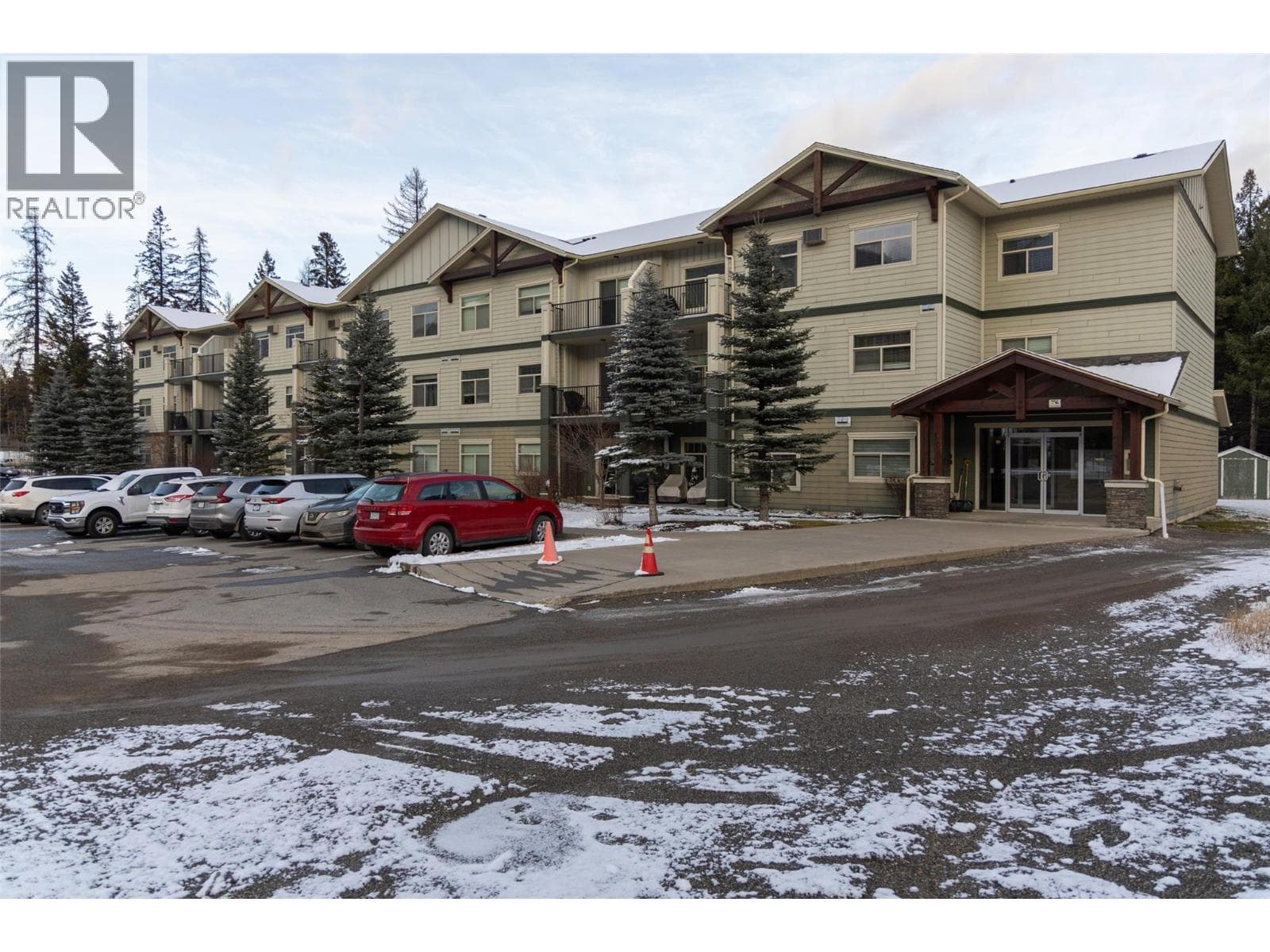1330 Whitewood Crescent Unit# 104 — Sparwood, British Columbia - Main photo