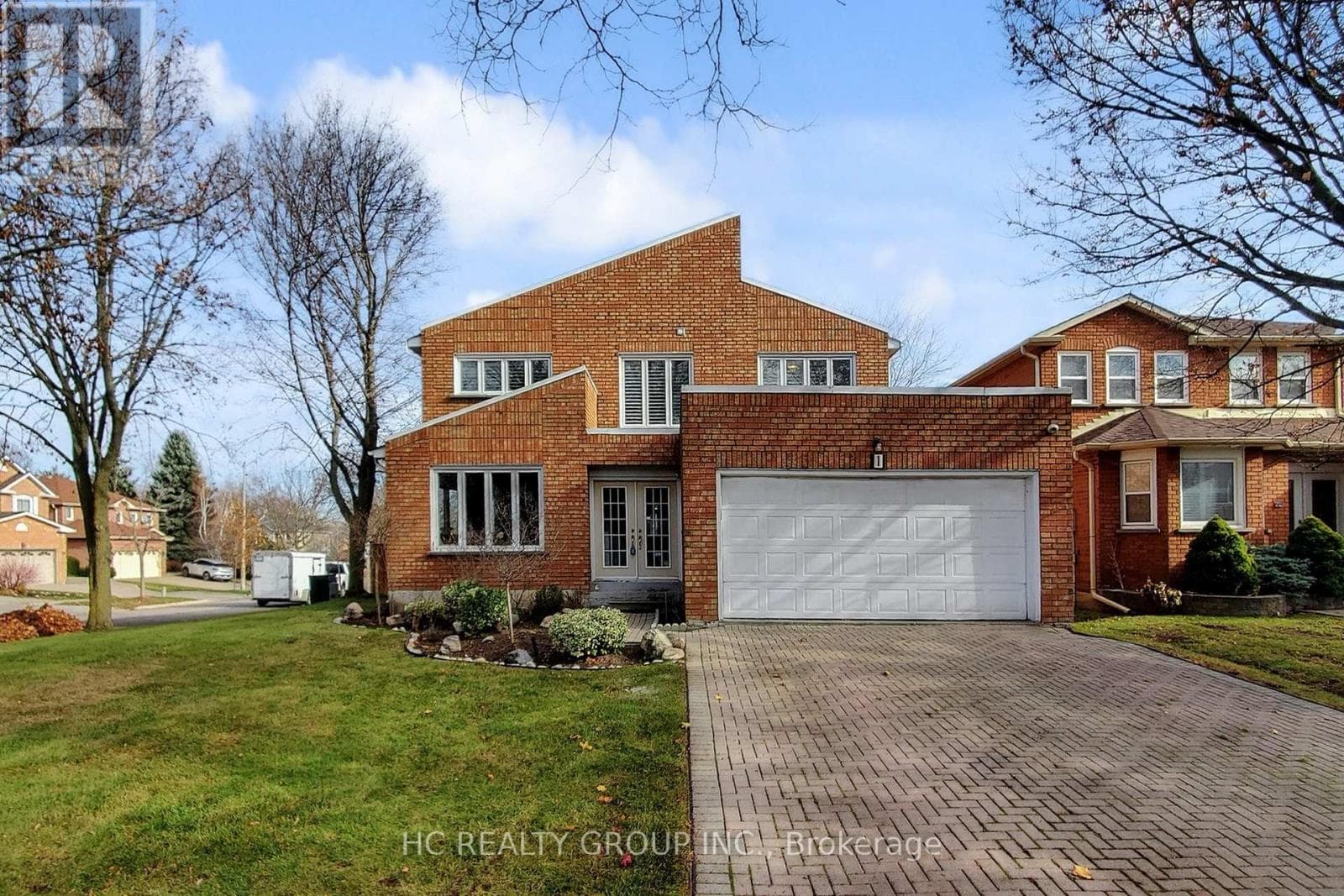 1 ATWOOD COURT — Markham (Thornlea), Ontario - Main photo