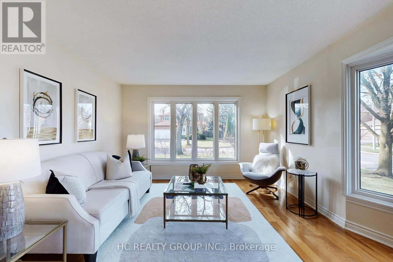 1 ATWOOD COURT — Markham (Thornlea), Ontario - Photo 2 of 34