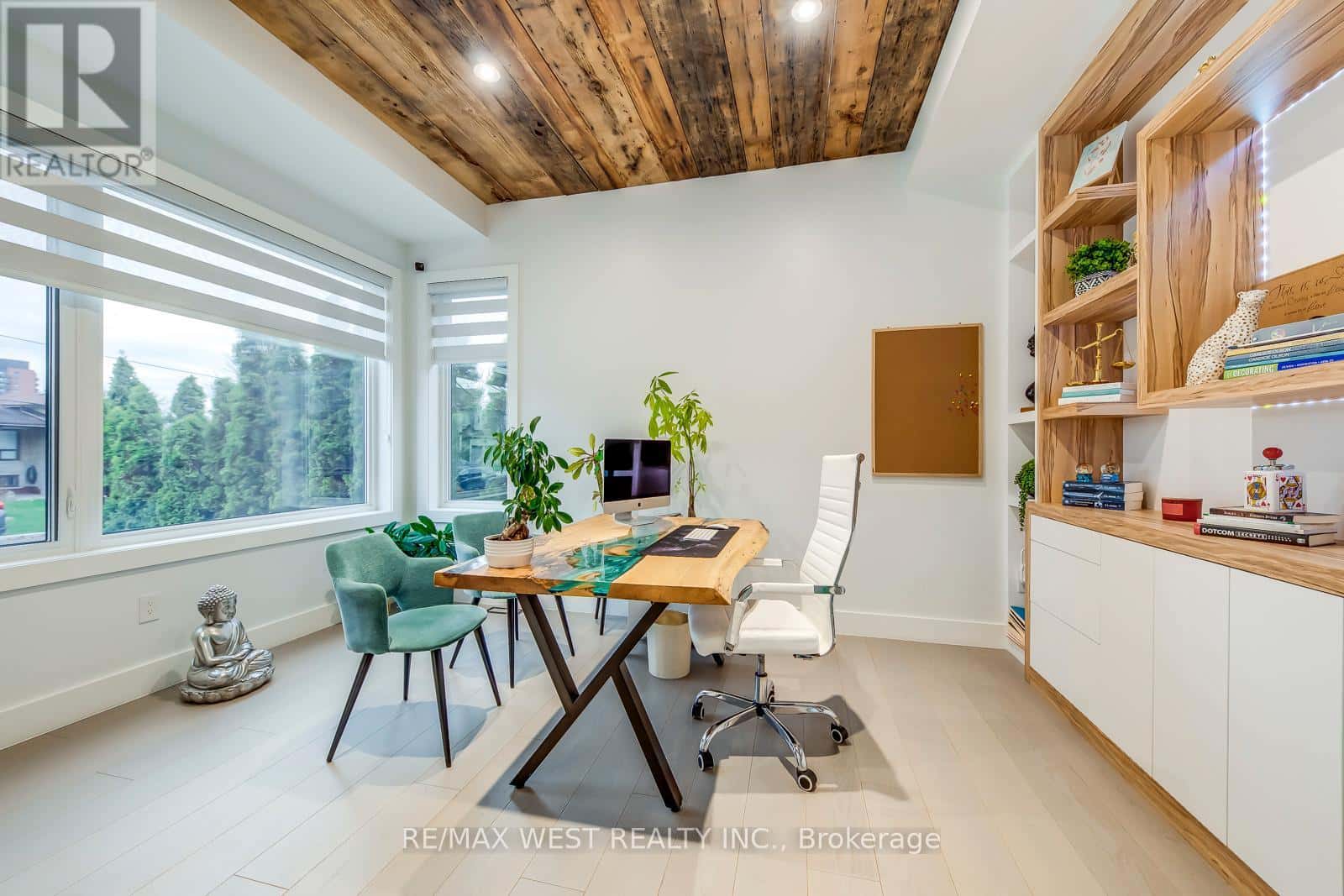 6 CRESTON ROAD — Toronto (Yorkdale-Glen Park), Ontario - Photo 5 of 50