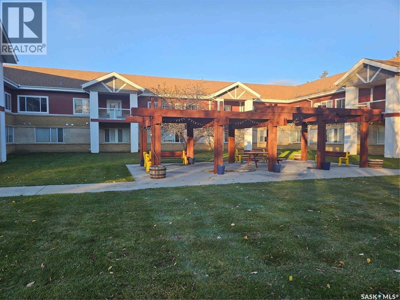 108 302 Bemister AVENUE E — Melfort, Saskatchewan - Photo 3 of 13