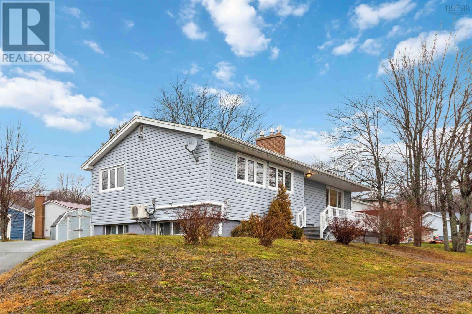 12 Belvedere Drive — Lower Sackville, Nova Scotia - Photo 3 of 26