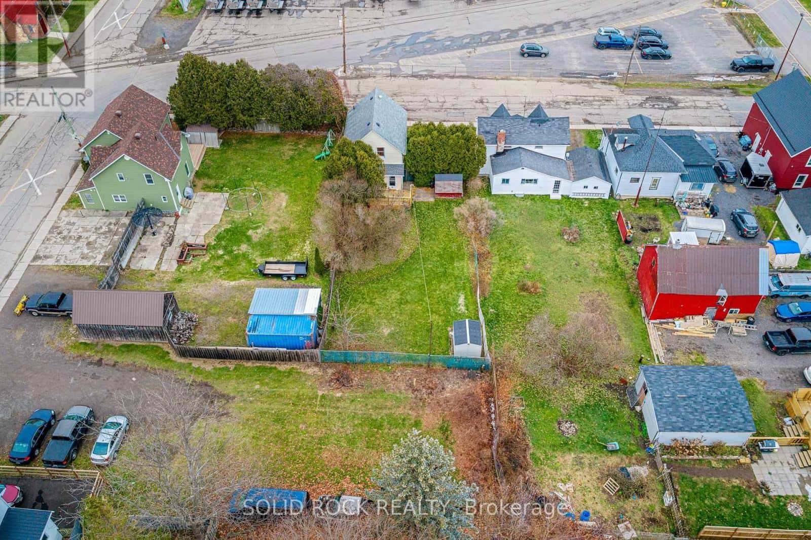 352 NEW STREET — Edwardsburgh/Cardinal, Ontario - Photo 5 of 40