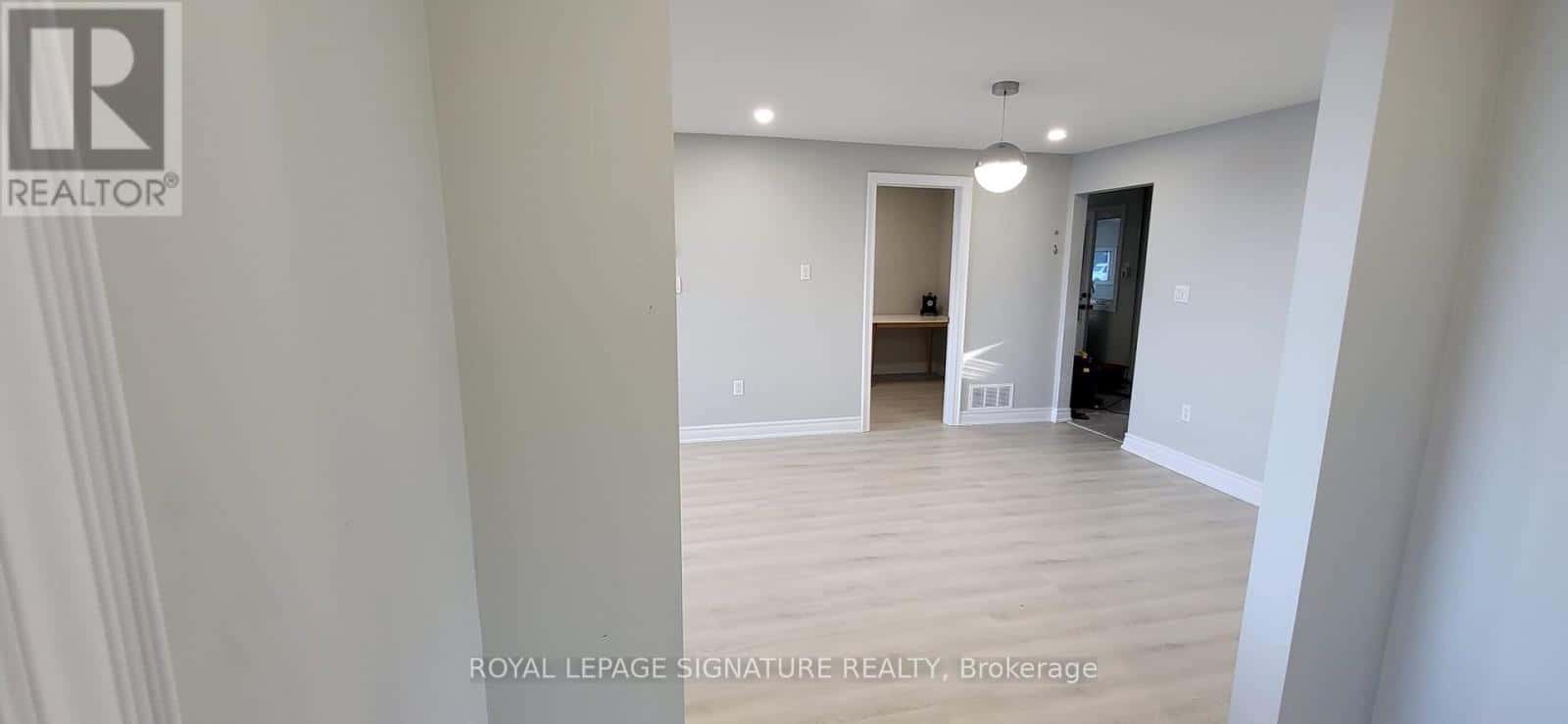 80 SEABREEZE CRESCENT — Hamilton (Lakeshore), Ontario - Photo 2 of 22