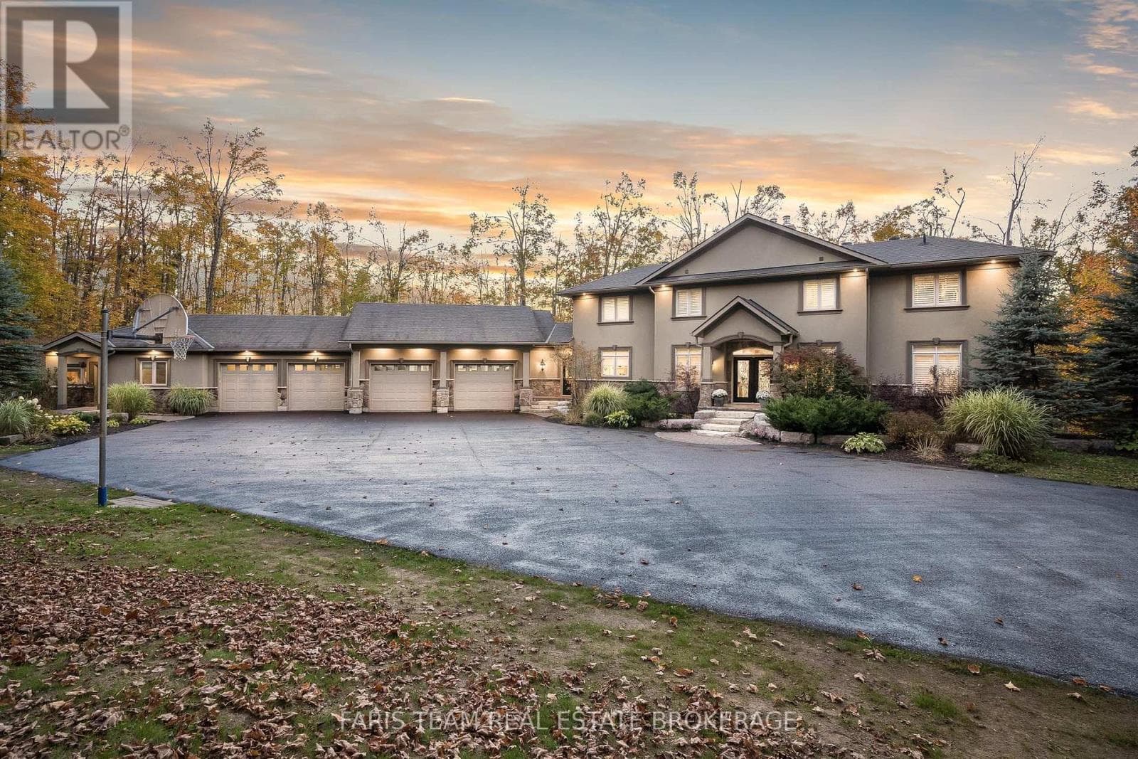 911 BASS LAKE SIDE ROAD W — Oro-Medonte (Horseshoe Valley), Ontario - Main photo