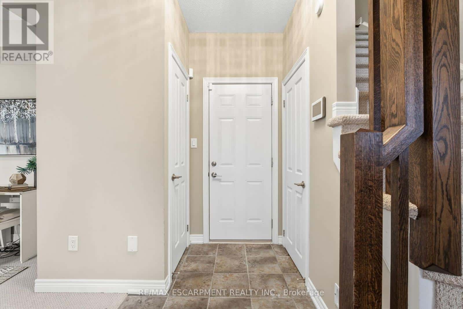 80 - 1401 PLAINS ROAD E — Burlington (Freeman), Ontario - Photo 5 of 33