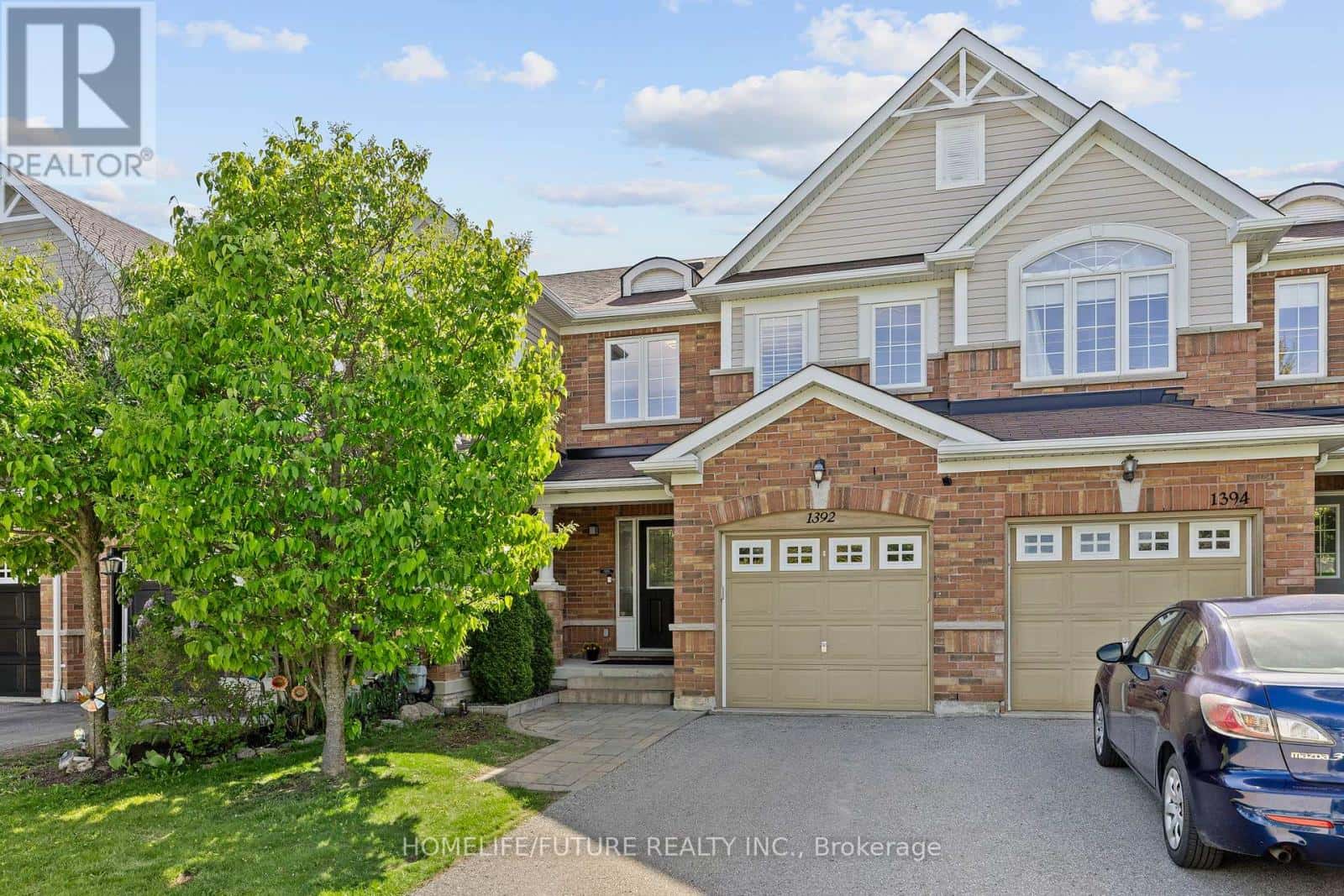 1392 GLASPELL CRESCENT — Oshawa (Pinecrest), Ontario - Photo 2 of 31