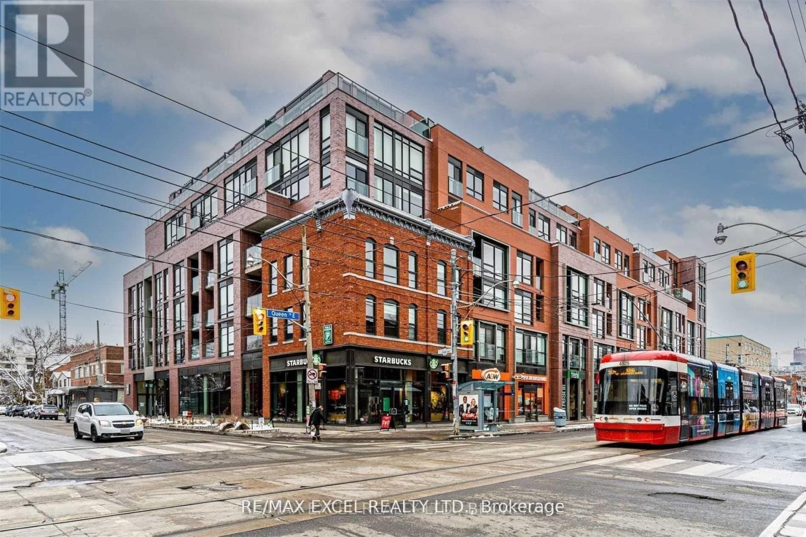 408 - 246 LOGAN AVENUE — Toronto (South Riverdale), Ontario - Main photo