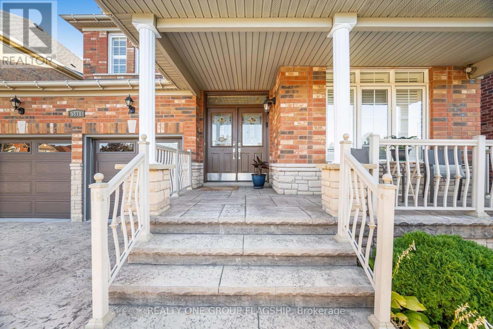 5871 LONG VALLEY ROAD E — Mississauga (Churchill Meadows), Ontario - Photo 4 of 50