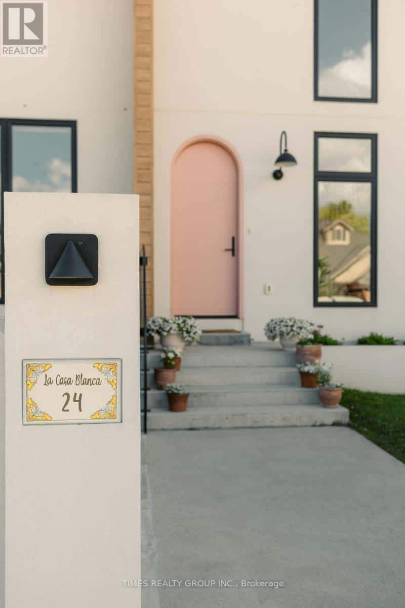 24 WILLIAM STREET — Tillsonburg, Ontario - Photo 3 of 40