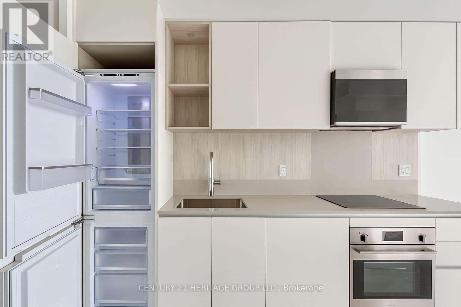 1403 - 39 MARY STREET — Barrie (City Centre), Ontario - Photo 4 of 11